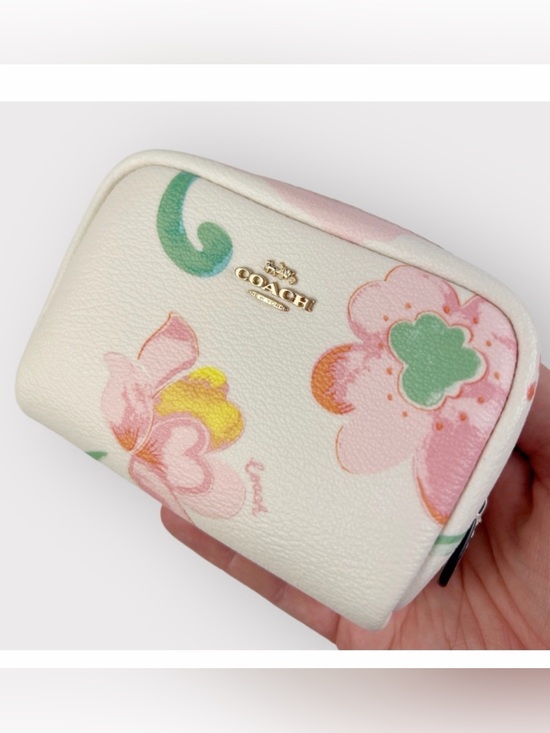 Coach Handbags - Coach Mini Boxy Cosmetic Case With Dreamy Land Floral Print